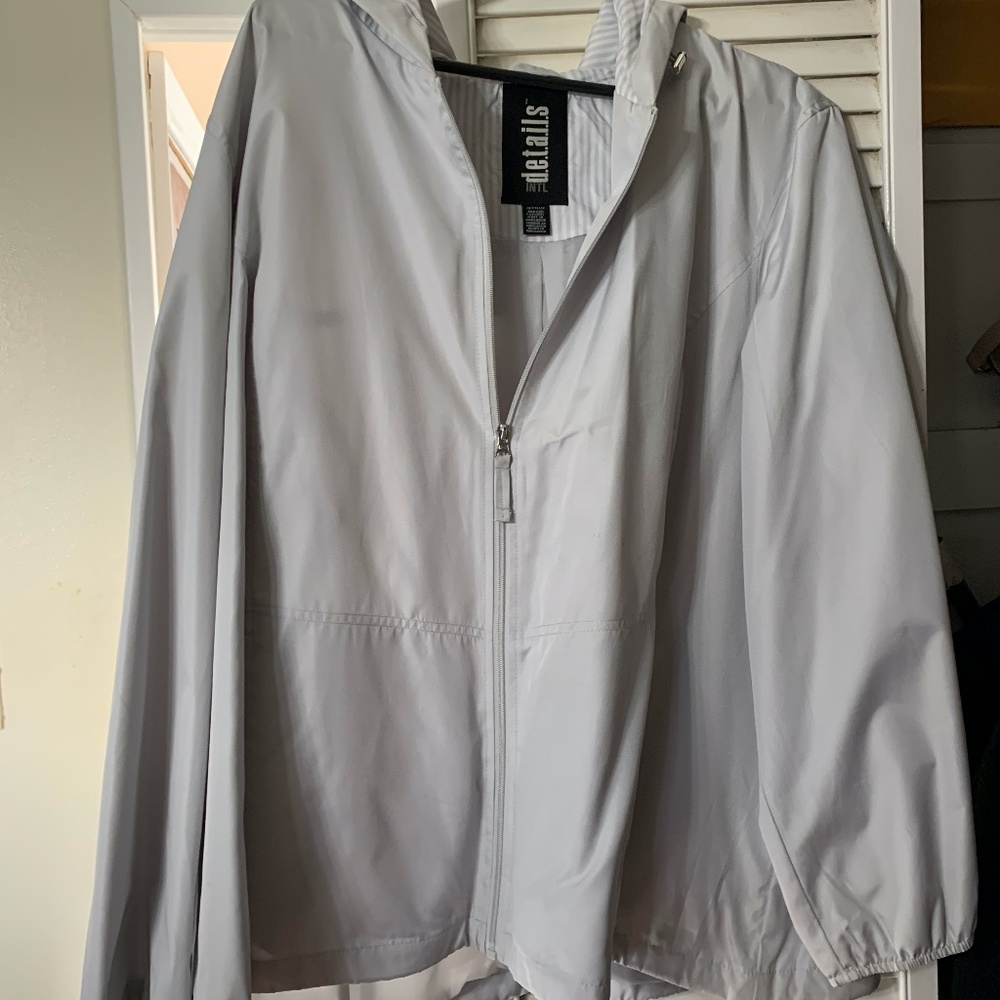 Ladies WindBreaker